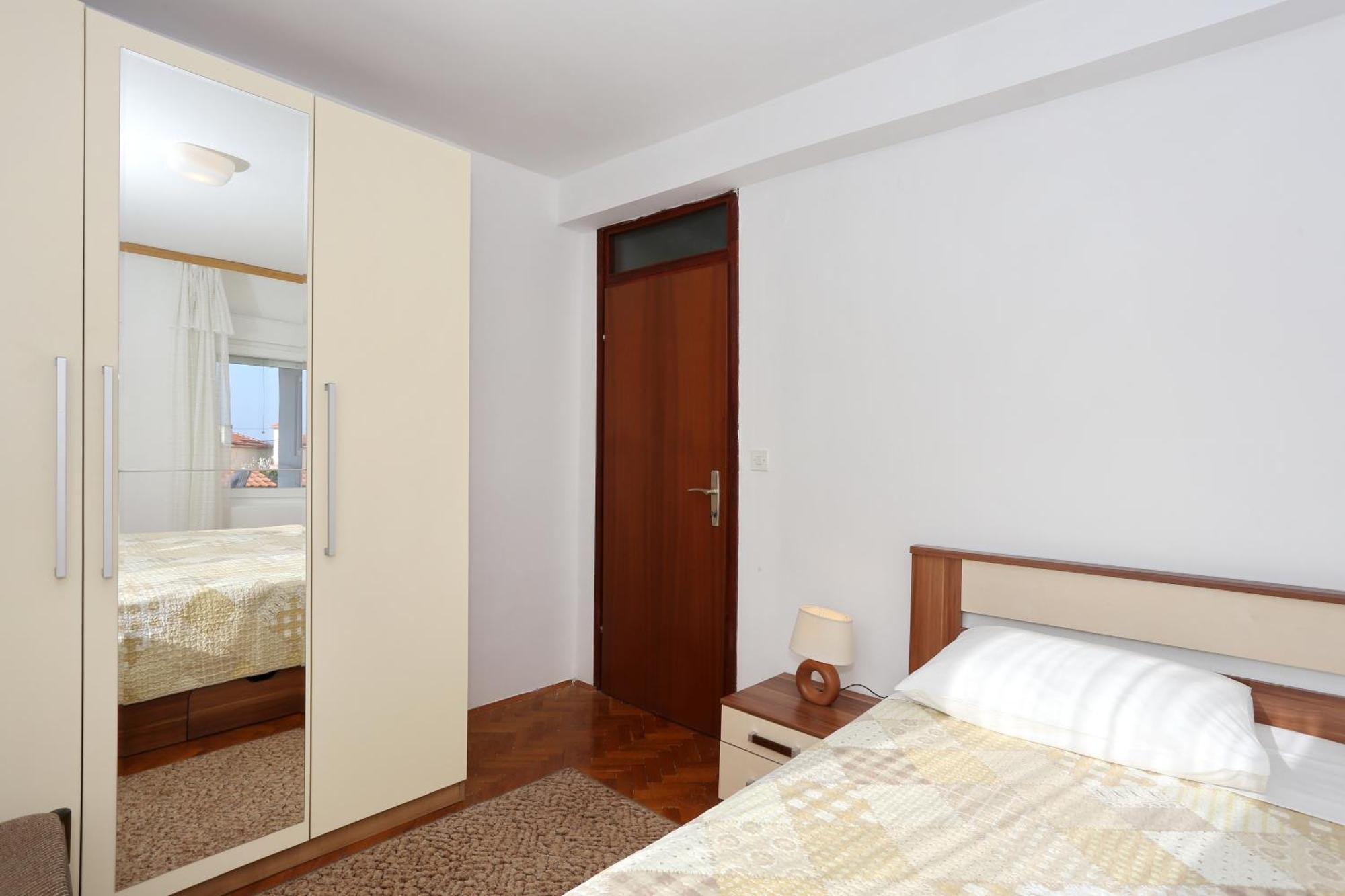 Apartments Olga Божава Экстерьер фото