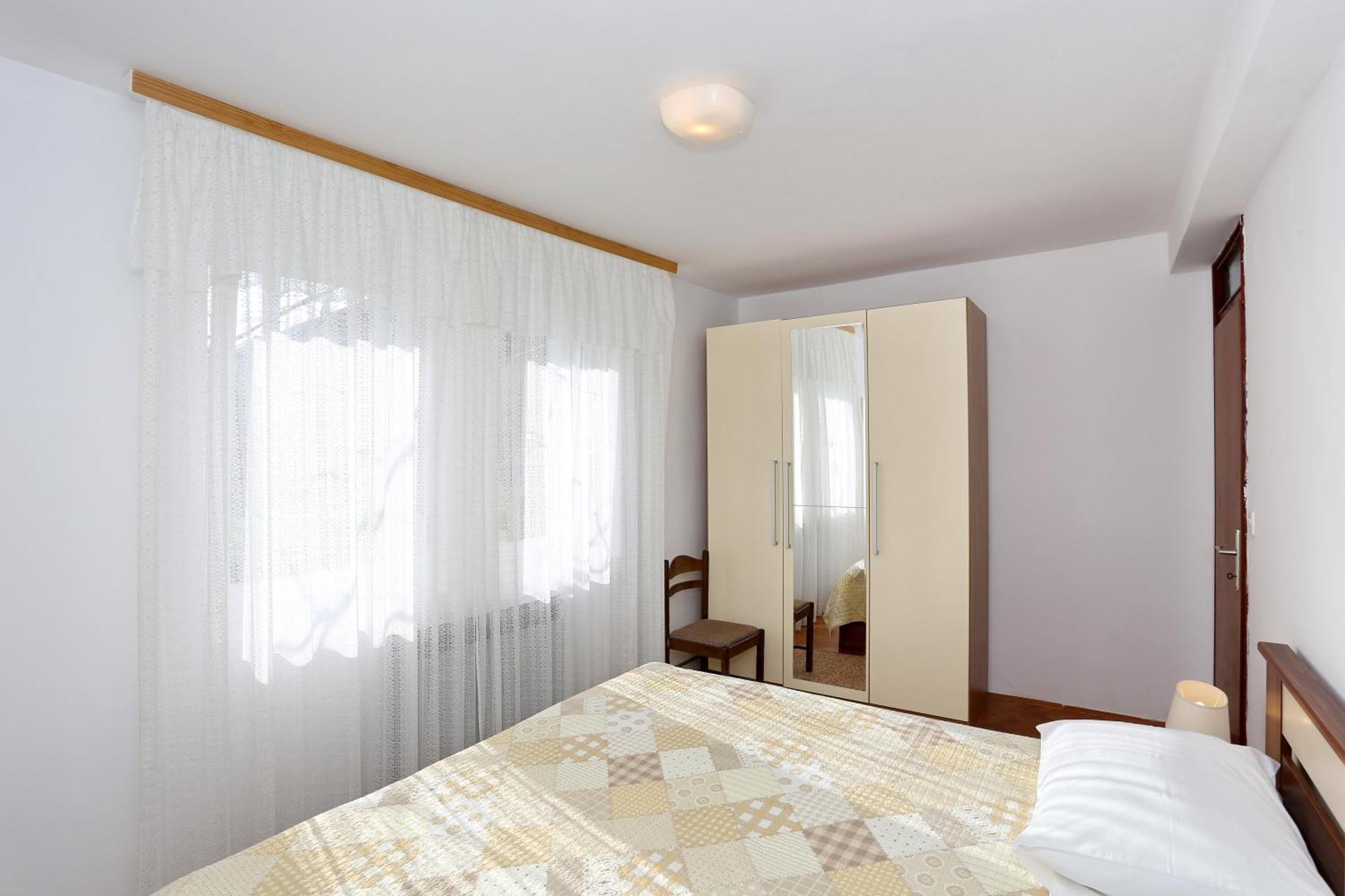 Apartments Olga Божава Экстерьер фото
