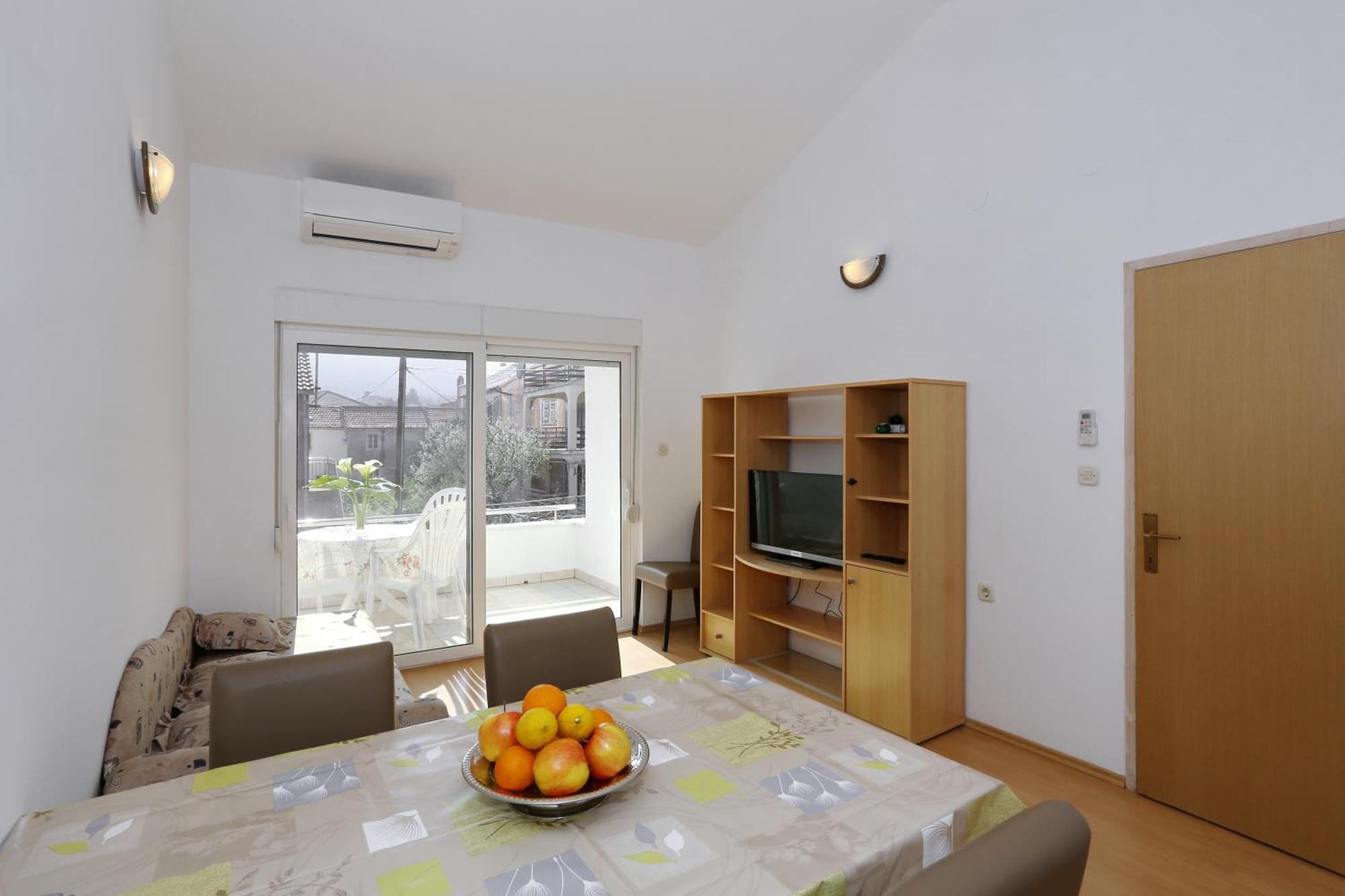 Apartments Olga Божава Экстерьер фото